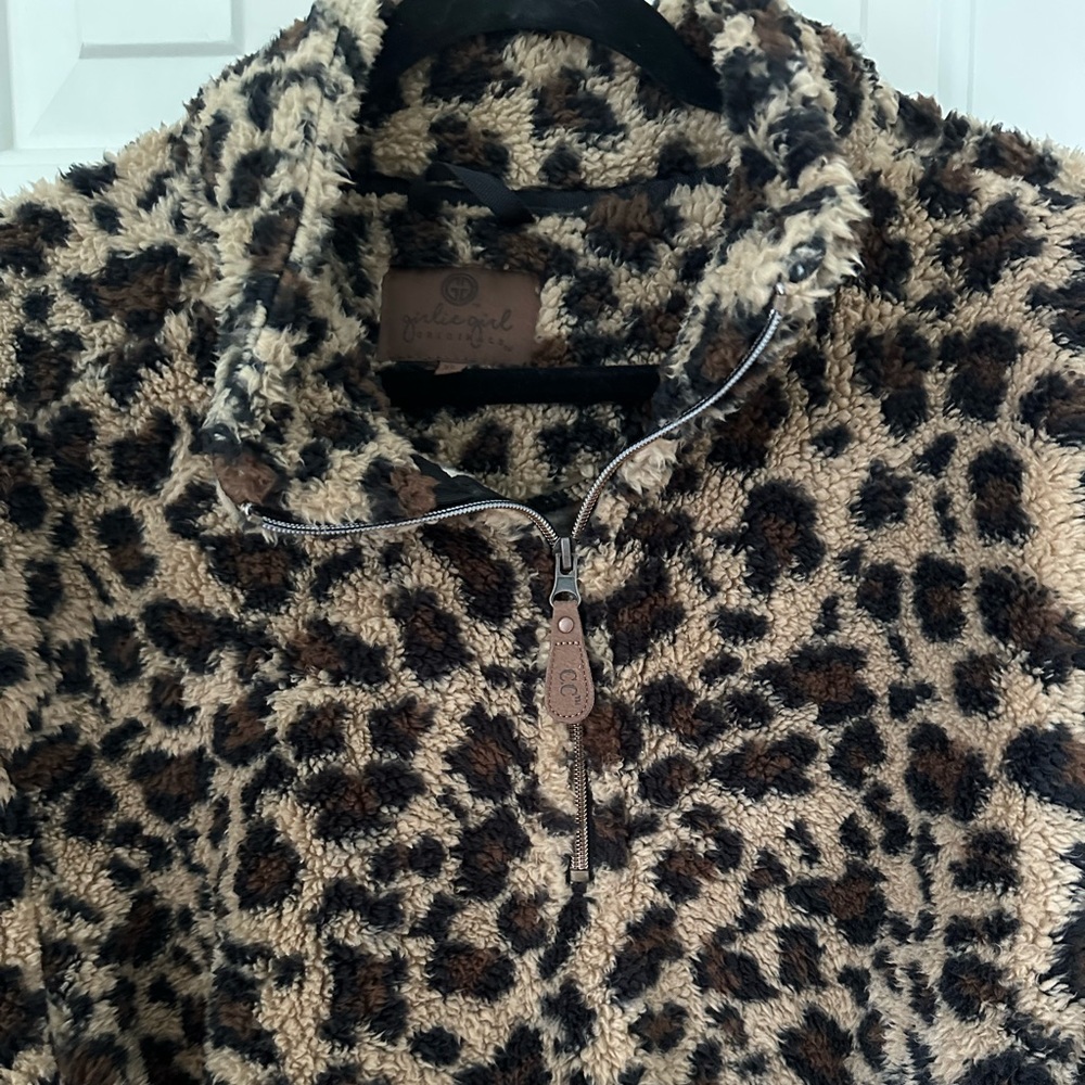 Woman’s Pullover
